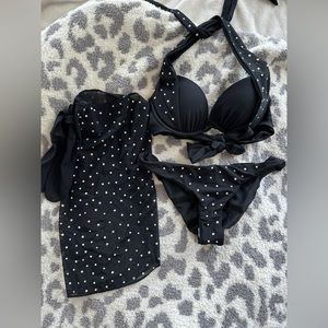 Beach bunny Black Bikini